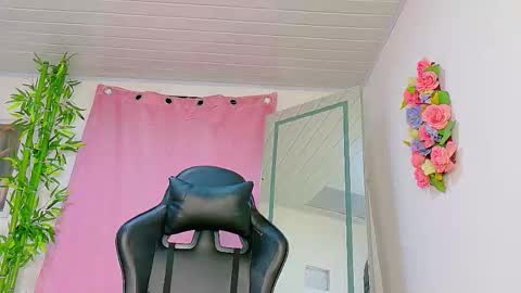 Snapshot of scarletjonesx chatting on 14, 2, 2026 Denis online show from 14, 2, 2026