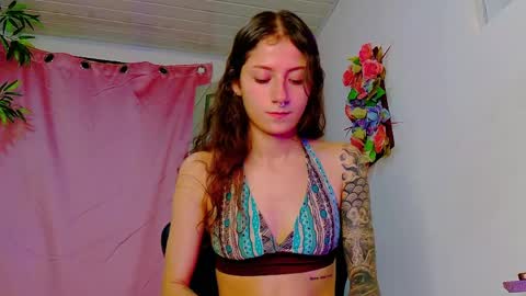 Snapshot of scarletjonesx chatting on 13, 5, 2026 Denis online show from 13, 5, 2026