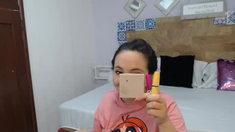 scarlet  online show from 20, 9, 2025