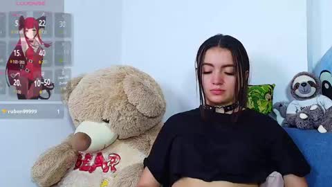 Scarlet online show from 14, 4, 2026