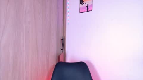 Snapshot of scarletpunk_ chatting on 13, 10, 2025 Scarlet online show from 13, 10, 2025