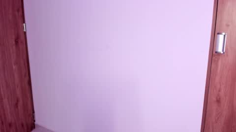 Snapshot of scarletrosee27 chatting on 16, 1, 2025 scarletrosee27 online show from 16, 1, 2025