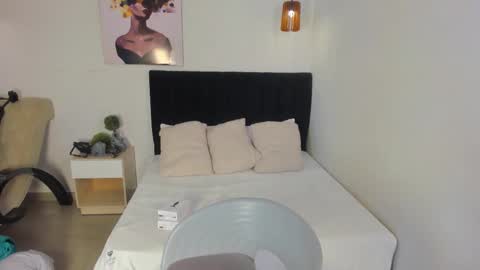 Scarlett online show from 20, 10, 2025