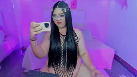 Scarlett  online show from 7, 3, 2026