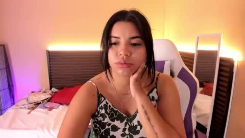 scarlett_enjoy1 online show from 9, 1, 2026