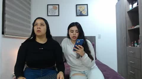 Snapshot of scarlett_evance chatting on 12, 5, 2026 Scarlett and Jazmin online show from 12, 5, 2026