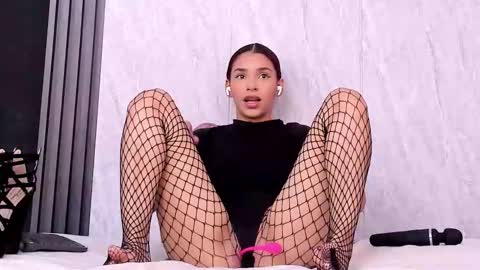 Snapshot of scarlett_johs chatting on 29, 11, 2025 Scarlett Johs online show from 29, 11, 2025