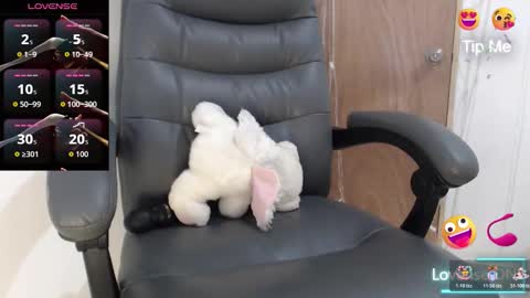 Scarlett online show from 6, 11, 2025