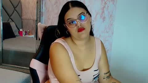 scarlett montoya  online show from 16, 1, 2026