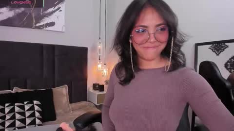 Snapshot of scarlett_musik chatting on 4, 2, 2026 Scarllett online show from 4, 2, 2026