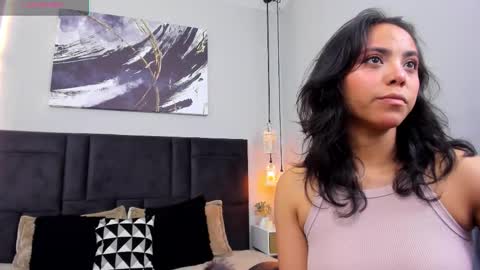 Snapshot of scarlett_musik chatting on 2, 3, 2026 Scarllett online show from 2, 3, 2026