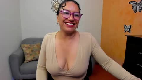 Scarlett sax online show from 23, 5, 2026