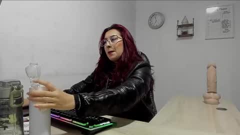 Mistress Scarlett online show from 31, 1, 2025