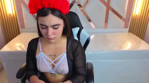 Snapshot of scarlett_smith_tp chatting on 4, 10, 2025 Scarlett online show from 4, 10, 2025