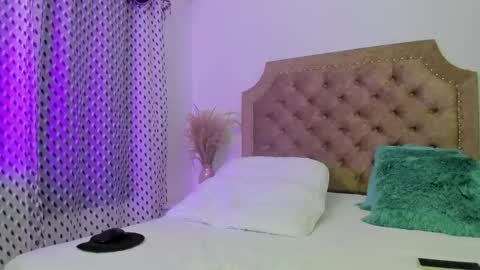 scarlett_star01 online show from 19, 3, 2026