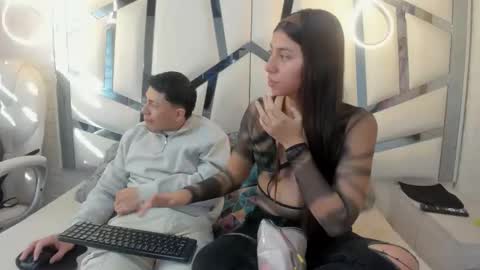 Scarlett and Lucas online show from 27, 2, 2026