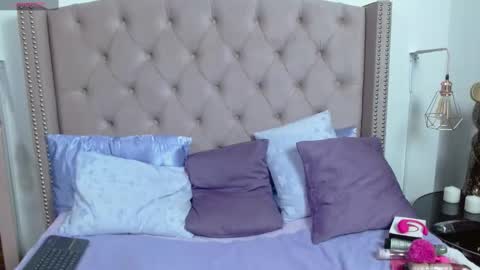 Snapshot of scarlettbooty chatting on 11, 3, 2025 scarlettbooty online show from 11, 3, 2025