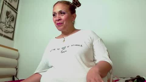 Snapshot of scarlettbooty chatting on 26, 11, 2025 scarlettbooty online show from 26, 11, 2025