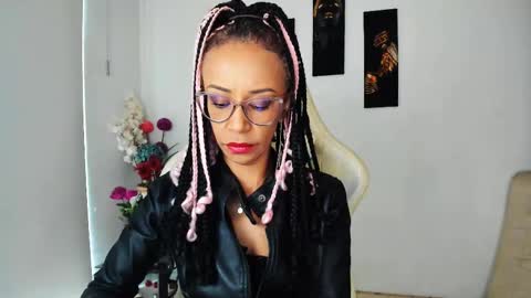 Scarlett online show from 12, 2, 2025