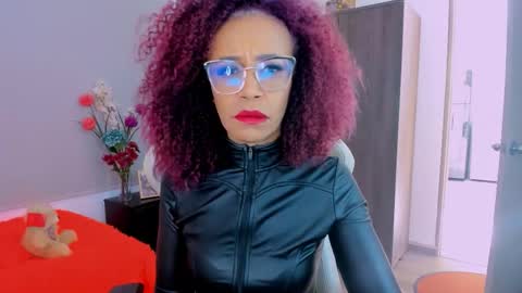 Scarlett online show from 11, 3, 2026