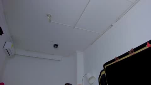 Snapshot of scarlettross_ chatting on 16, 12, 2024 Scarlett Ross online show from 16, 12, 2024