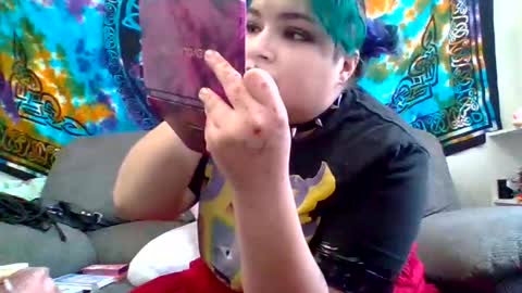 scarletttdesires online show from 4, 12, 2025