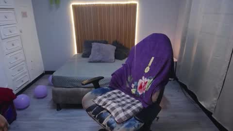 Scarllett online show from 29, 11, 2025