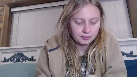 ScarTit Bernhard online show from 2, 2, 2026