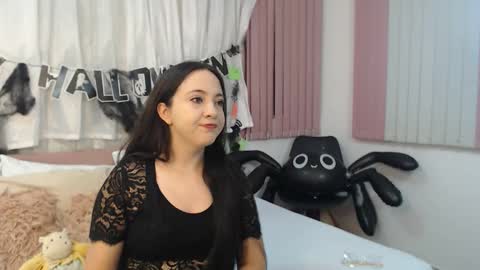 SCARLET online show from 2, 11, 2025