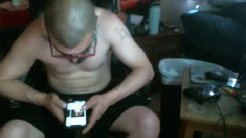 Snapshot of schemin10248 chatting on 3, 5, 2026 schemin10248 online show from 3, 5, 2026