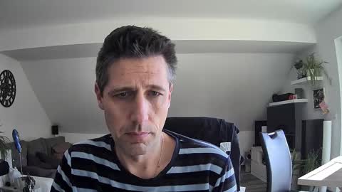 Snapshot of schnuckigeil chatting on 25, 2, 2026 Dildomen online show from 25, 2, 2026