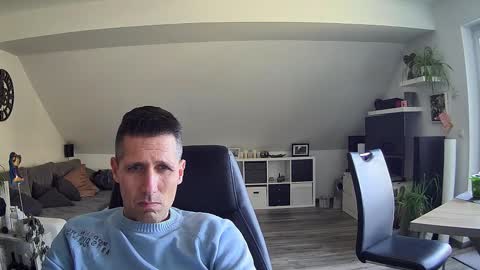 Snapshot of schnuckigeil chatting on 10, 3, 2026 Dildomen online show from 10, 3, 2026