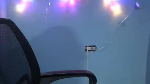 Snapshot of schoco_milf chatting on 14, 2, 2026 mai latina online show from 14, 2, 2026