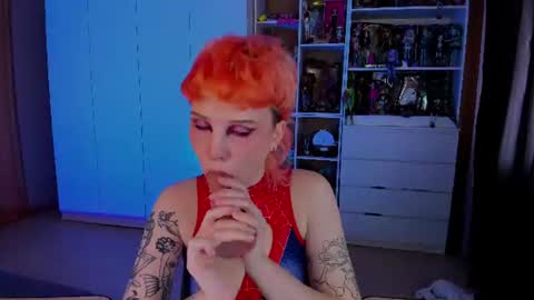 Snapshot of school_love chatting on 18, 6, 2026 Rina online show from 18, 6, 2026