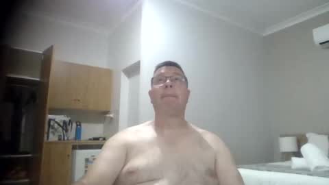 Scoobs online show from 3, 2, 2025