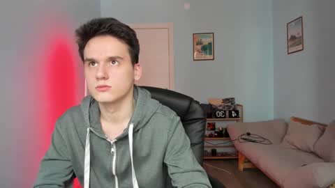 Snapshot of scooby_r chatting on 3, 2, 2025 Thomas brunette and Alex blond online show from 3, 2, 2025