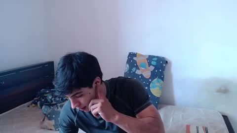 Snapshot of scoot2115 chatting on 28, 10, 2025 scoot2115 online show from 28, 10, 2025