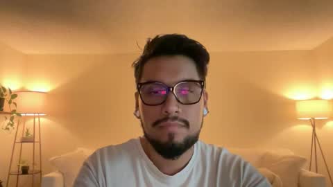 scorpioman3812 online show from 8, 11, 2025