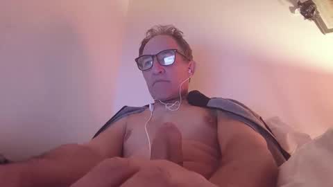 Snapshot of scotchwhieskie chatting on 18, 4, 2026 scotchwhieskie online show from 18, 4, 2026