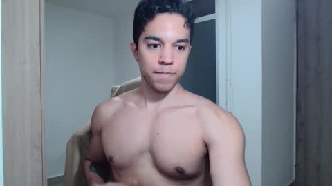 Snapshot of scott_brasher1 chatting on 10, 1, 2025 Twitter Scott brasher1 Instagram Camiloestuardo2 online show from 10, 1, 2025