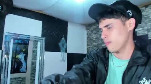 Snapshot of scott_fosterx chatting on 24, 9, 2025 scott fosterx online show from 24, 9, 2025