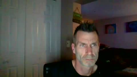 GettOffMyLawn online show from 11, 5, 2026
