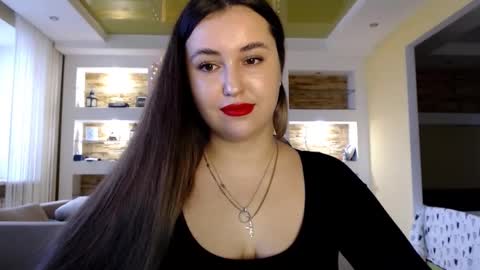 Elizabeth  online show from 20, 12, 2024