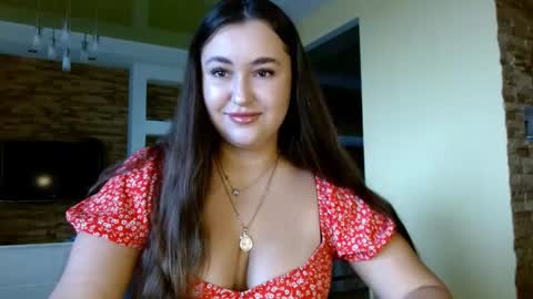 Elizabeth  online show from 22, 11, 2025