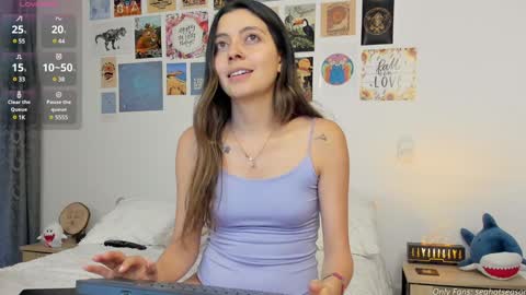 Aria Independent model online show from 10, 1, 2025