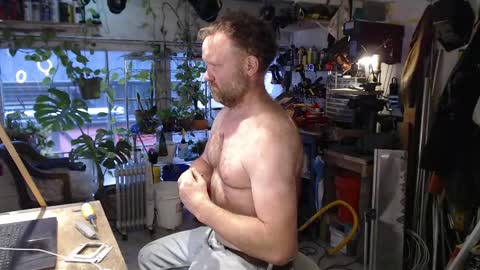 Snapshot of seattlemanwhore chatting on 6, 6, 2026 Seattlemanwhore online show from 6, 6, 2026
