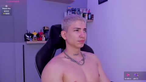 Sebastin online show from 8, 12, 2024