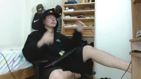 Sebas online show from 18, 2, 2025