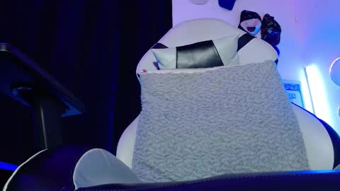 Sebastian online show from 28, 2, 2026