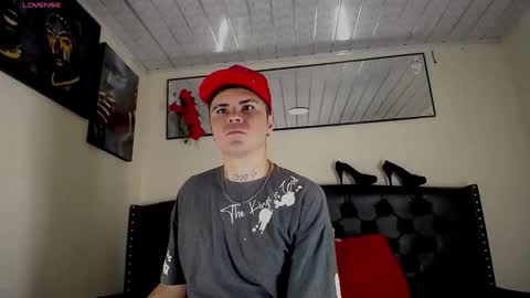 Snapshot of sebastian_loaiza chatting on 7, 11, 2025 Sebastian online show from 7, 11, 2025